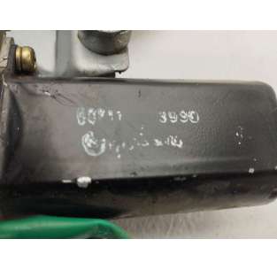 ELEVALUNAS DELANTERO... 2