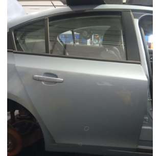 PUERTA TRASERA DERECHA...