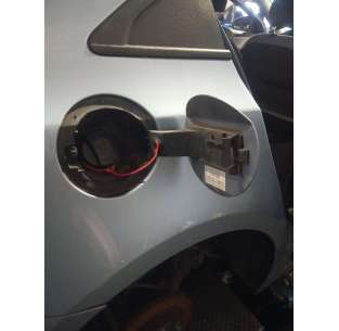 TAPA EXTERIOR COMBUSTIBLE... 2