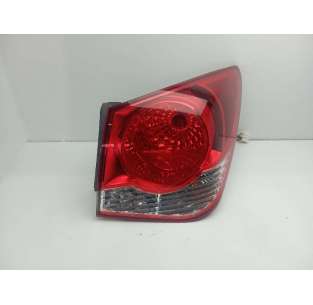 PILOTO TRASERO DERECHO...