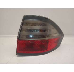 PILOTO TRASERO DERECHO -...