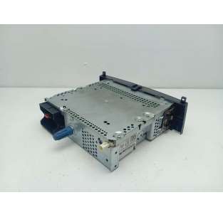 SISTEMA AUDIO / RADIO CD -... 2