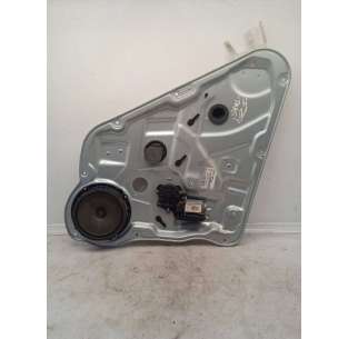 ELEVALUNAS TRASERO...