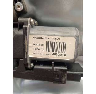 ELEVALUNAS TRASERO... 2