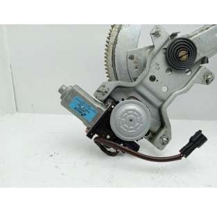 ELEVALUNAS DELANTERO... 2