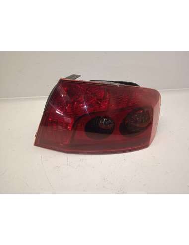PILOTO TRASERO DERECHO PEUGEOT 407 ST...