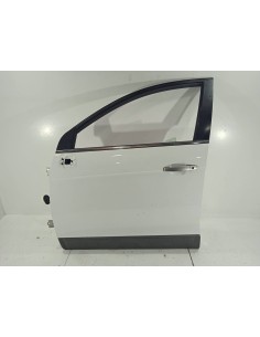 Recambio de puerta delantera izquierda para chevrolet captiva 2.2 diesel cat referencia OEM IAM 42352069 COLOR BLANCO 