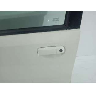 PUERTA DELANTERA IZQUIERDA... 2