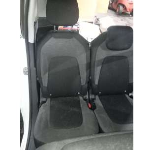 ASIENTOS TRASERO DERECHO...