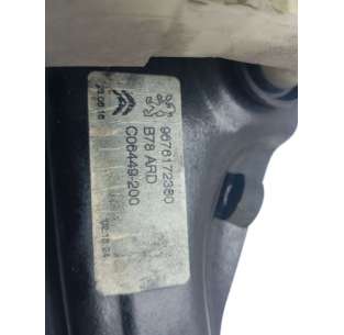 ELEVALUNAS TRASERO DERECHO... 2