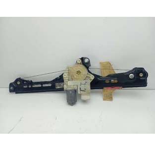 ELEVALUNAS TRASERO...