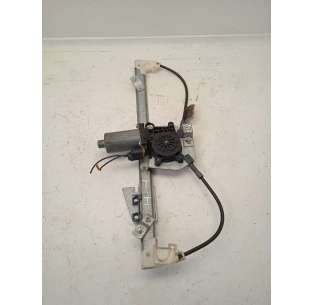 ELEVALUNAS TRASERO...