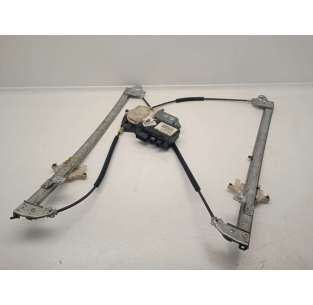 ELEVALUNAS DELANTERO...