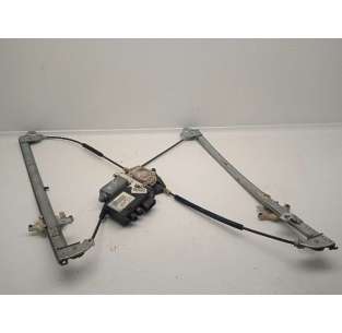 ELEVALUNAS DELANTERO...