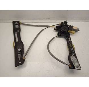 ELEVALUNAS DELANTERO...