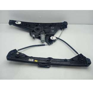 ELEVALUNAS DELANTERO...