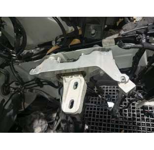 SOPORTE MOTOR IZQUIERDO -...