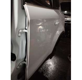 PUERTA TRASERA IZQUIERDA... 2