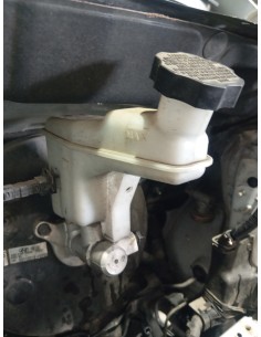 Recambio de bomba freno para kia sportage drive 4x2 referencia OEM IAM 585102S201  