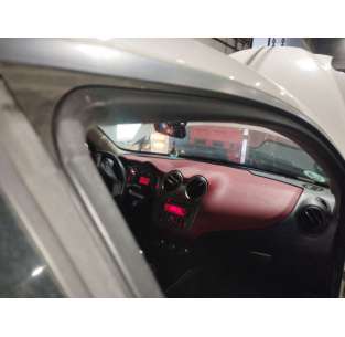 GOMAS CONTORNO PUERTA ALFA... 2