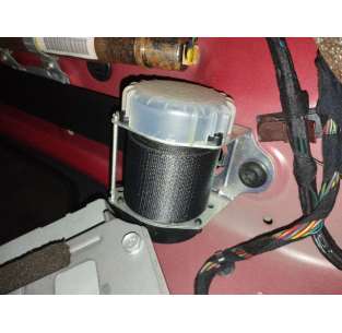 CINTURON SEGURIDAD TRASERO... 2