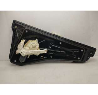 ELEVALUNAS TRASERO...