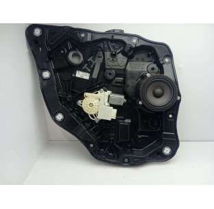 ELEVALUNAS TRASERO...