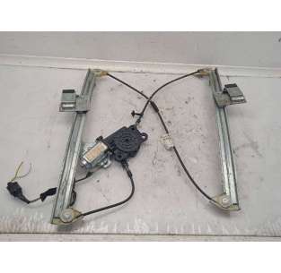 ELEVALUNAS DELANTERO...