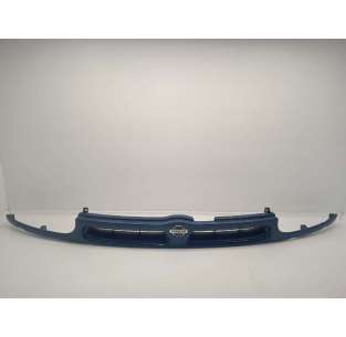 REJILLA DELANTERA NISSAN...