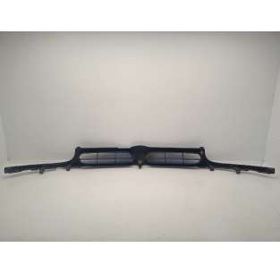 REJILLA DELANTERA NISSAN... 2