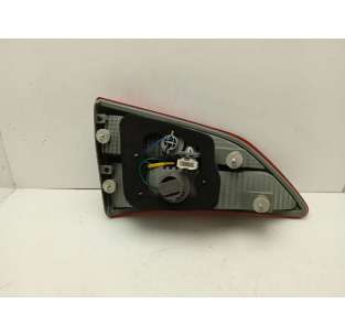 PILOTO TRASERO DERECHO... 2