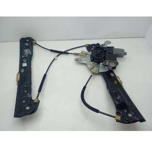 ELEVALUNAS DELANTERO...