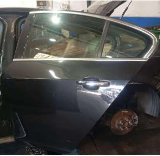 PUERTA TRASERA IZQUIERDA... 2