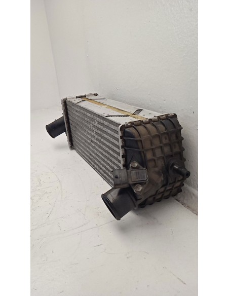 Recambio de intercooler para hyundai ix35 tecno star 2wd referencia OEM IAM 282702A850  