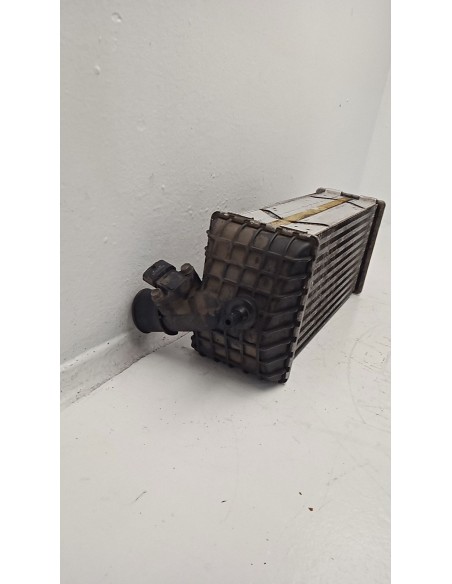 Recambio de intercooler para hyundai ix35 tecno star 2wd referencia OEM IAM 282702A850  