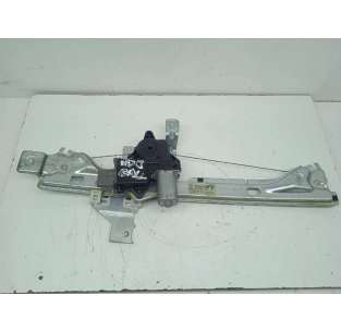 ELEVALUNAS TRASERO DERECHO...