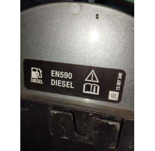 TAPA EXTERIOR COMBUSTIBLE... 2