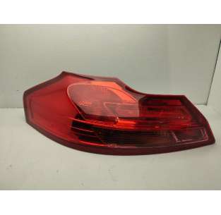 PILOTO TRASERO IZQUIERDO...