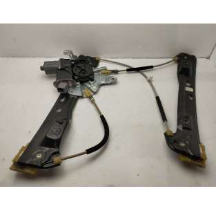 ELEVALUNAS DELANTERO...