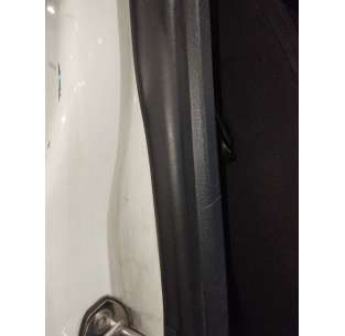 GOMAS CONTORNO PUERTA SEAT... 2