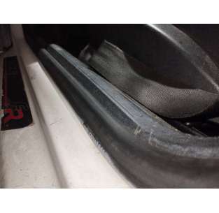 GOMAS CONTORNO PUERTA SEAT... 2