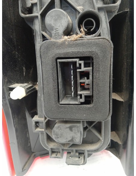 Recambio de piloto trasero derecho para peugeot bipper básico referencia OEM IAM 17424F  