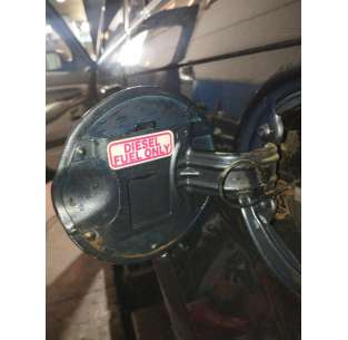 TAPA EXTERIOR COMBUSTIBLE... 2