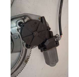 ELEVALUNAS DELANTERO... 2