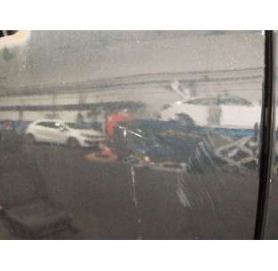 PUERTA DELANTERA DERECHA... 2