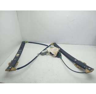 ELEVALUNAS DELANTERO...