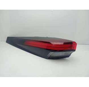 PILOTO TRASERO IZQUIERDO -...