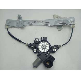 ELEVALUNAS DELANTERO...