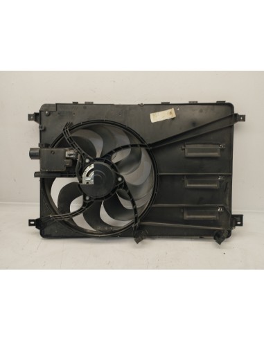 Recambio de electroventilador para volvo v40 kinetic referencia OEM IAM 31319165  