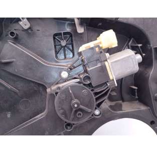 ELEVALUNAS DELANTERO... 2